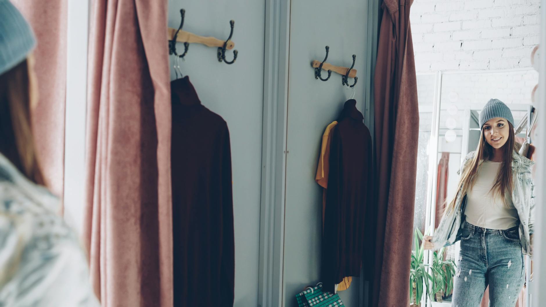 How to Store and Transport a Surfboard